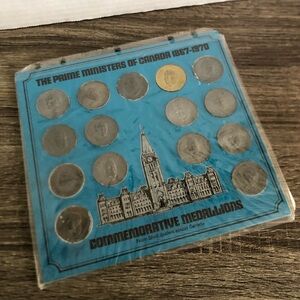 Vtg Shell Canada Collectible Prime Ministers Coin Set